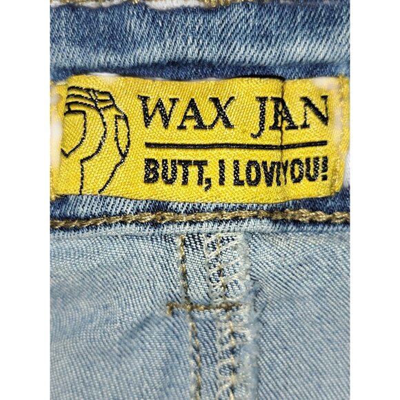 Wax Jean Womens 2XL Distressed Denim Shorts Medium Wash Stretch Cuffed - Picture 3 of 5